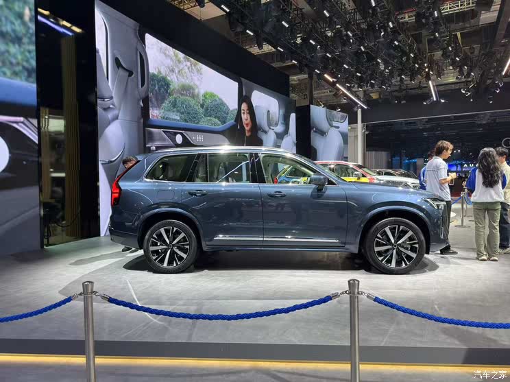 全新奥迪A5L等超160款新车 2025上海车展新车汇总(上)
