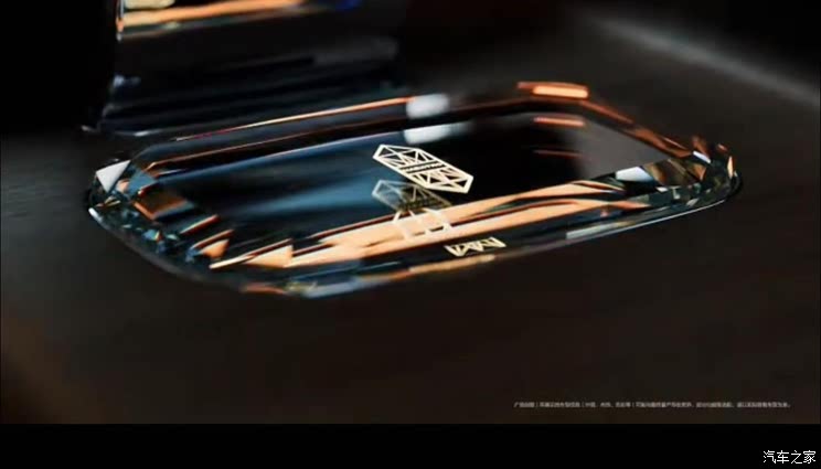 售70.8万起 增程/纯电双动力 搭载HUAWEI ADS 4 尊界S800上市