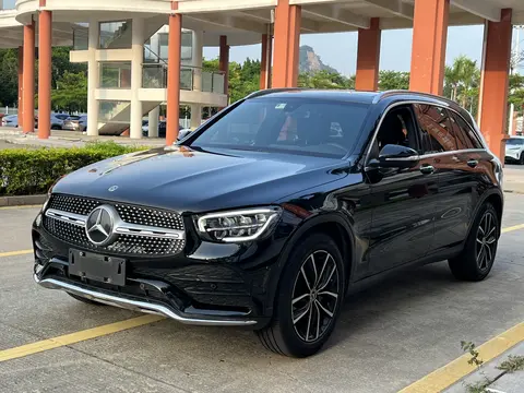 25万拿下奔驰GLC300L,体验6.9秒破百的豪华感!