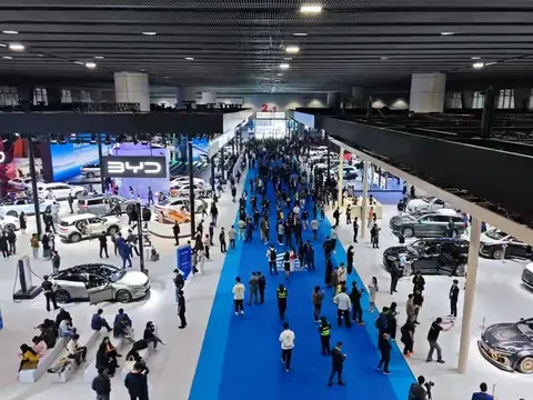 2026国补续了！没买车的再等等，省5万还能提1000公里续航车